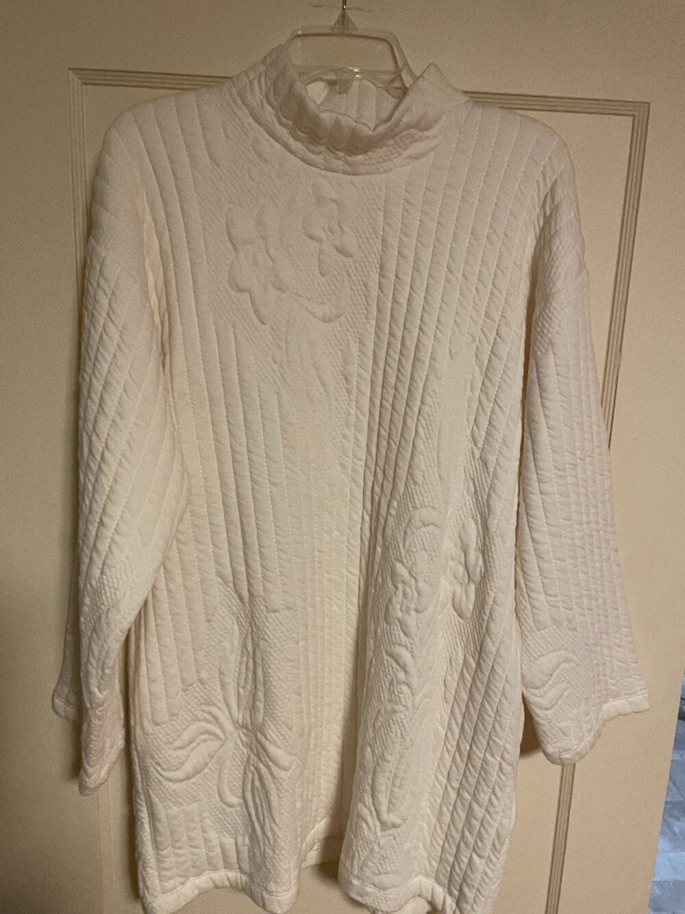Zara white cozy dress/tunic.